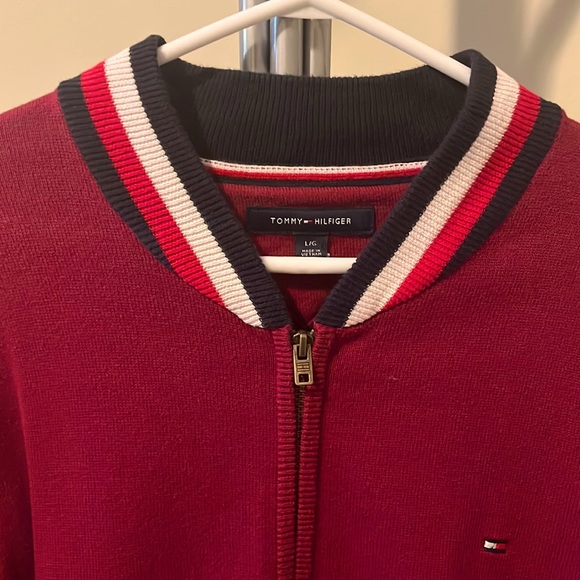 Sweater - Picture 1 of 4